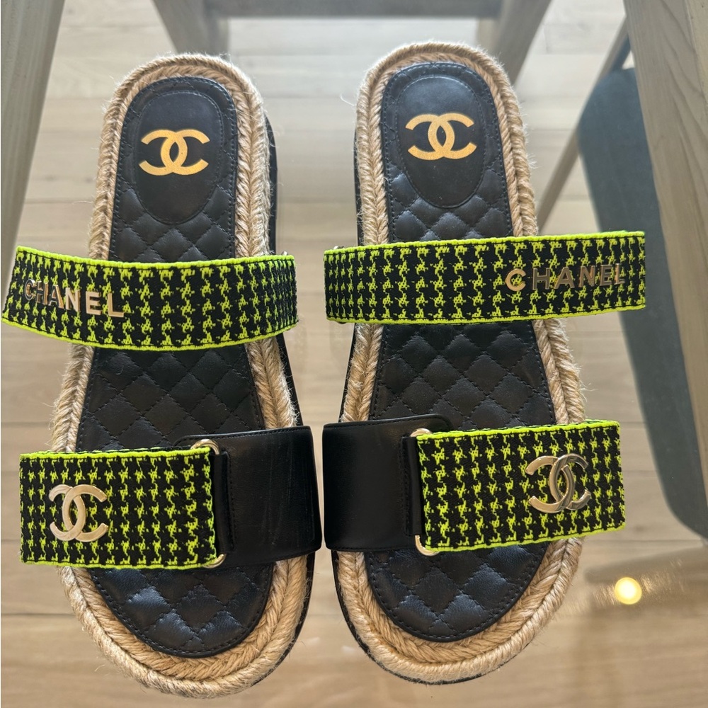 CHANEL Black and Neon Green Sandals - Only Worn 3 Times